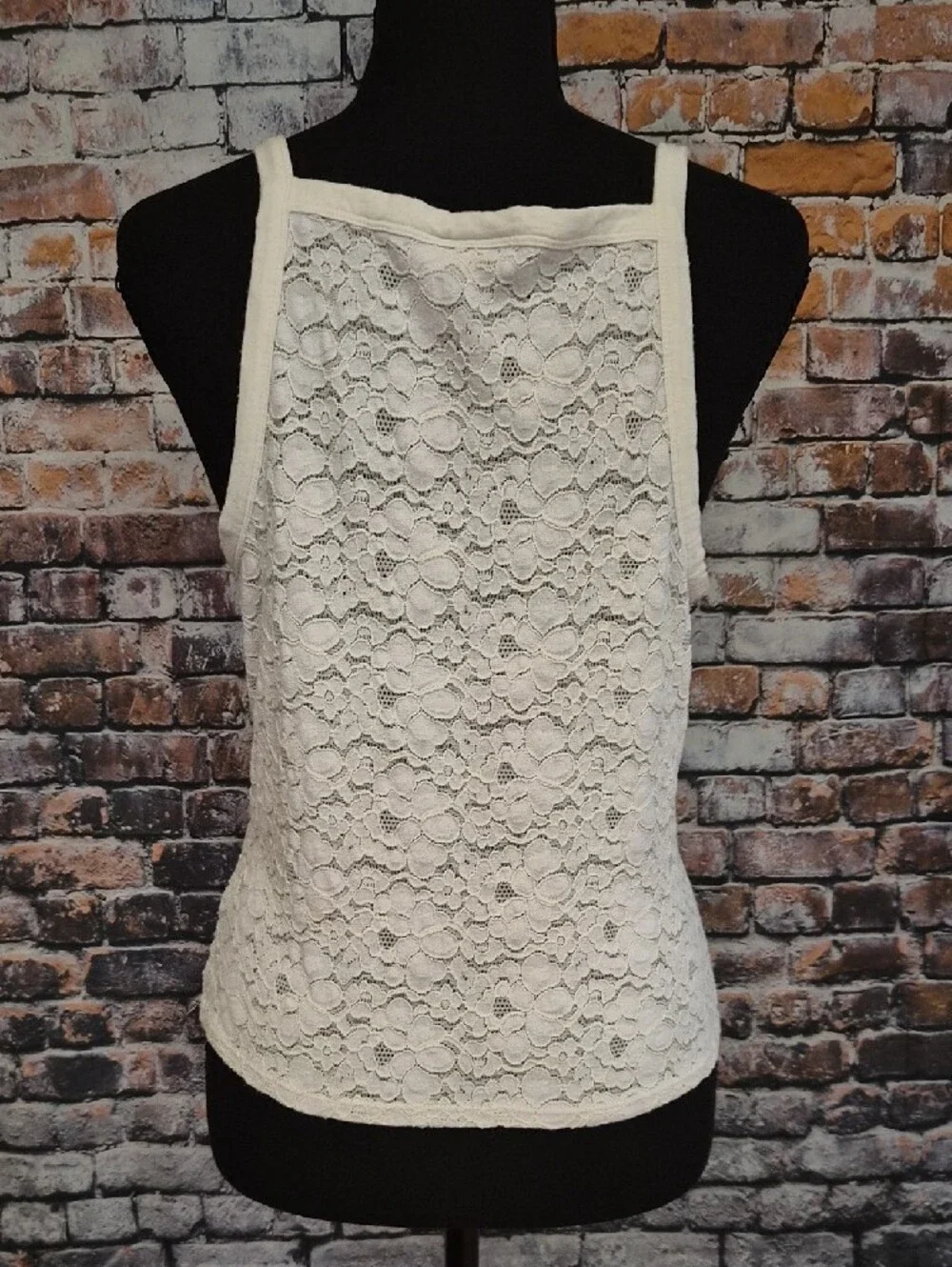 SO White Floral Lace Square-Neck Camisole